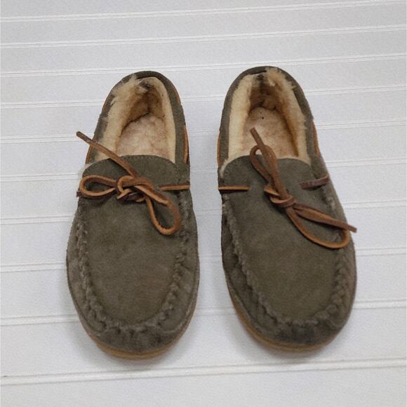 L.L. Bean Men\'s Wicked Good Moccasins Slippers Size 7 Green
